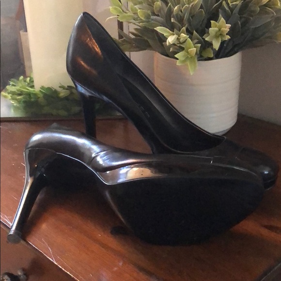Marc Fisher 4” Black Dress Heels - Picture 2 of 3